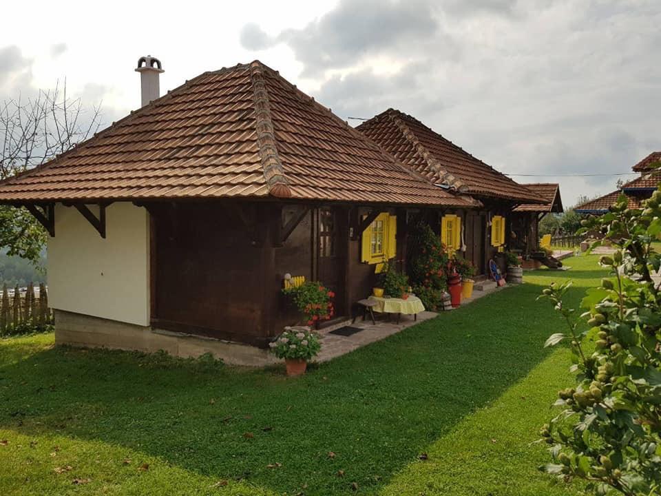 Etno Selo Rajski Konaci Leusici Экстерьер фото